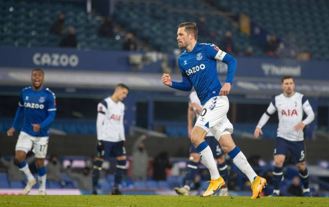 还增派客服 还增派客服